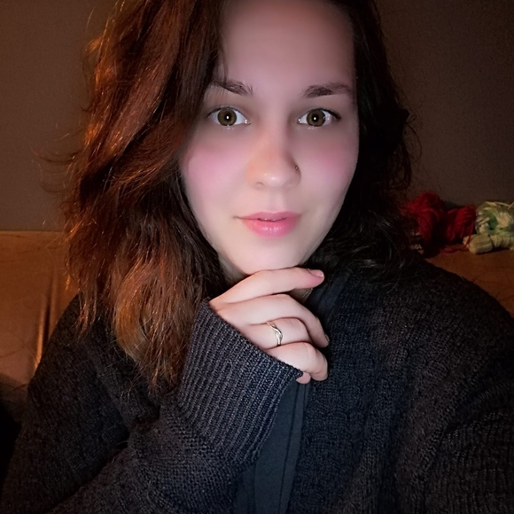 Meet your Posher, Zsofia - Picture 1 of 1